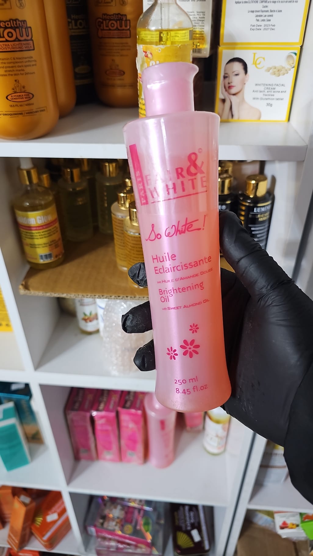 Fair & white so white brightening oil 250ml