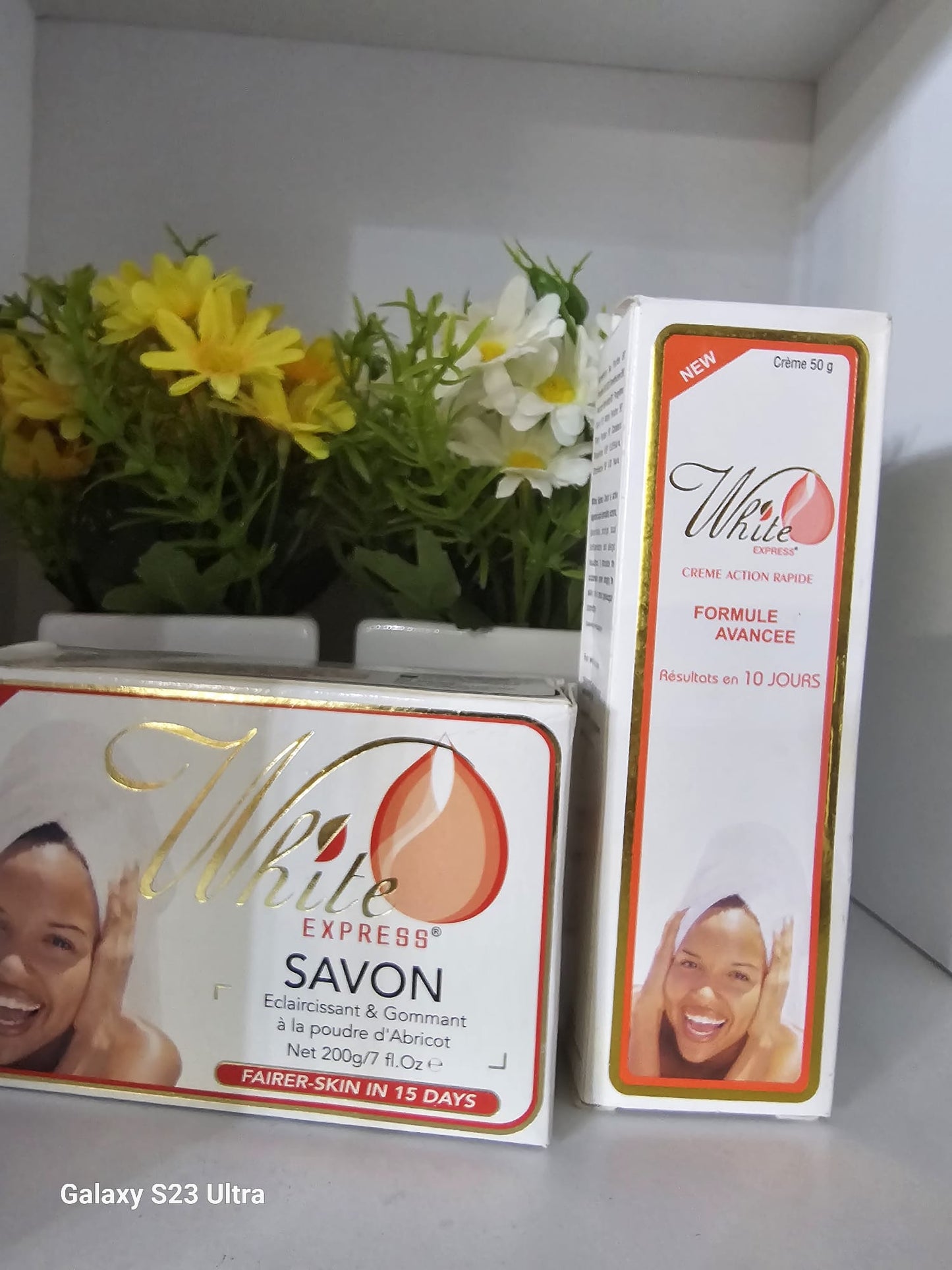 White express lightening & exfoliating soap with rapid action cream