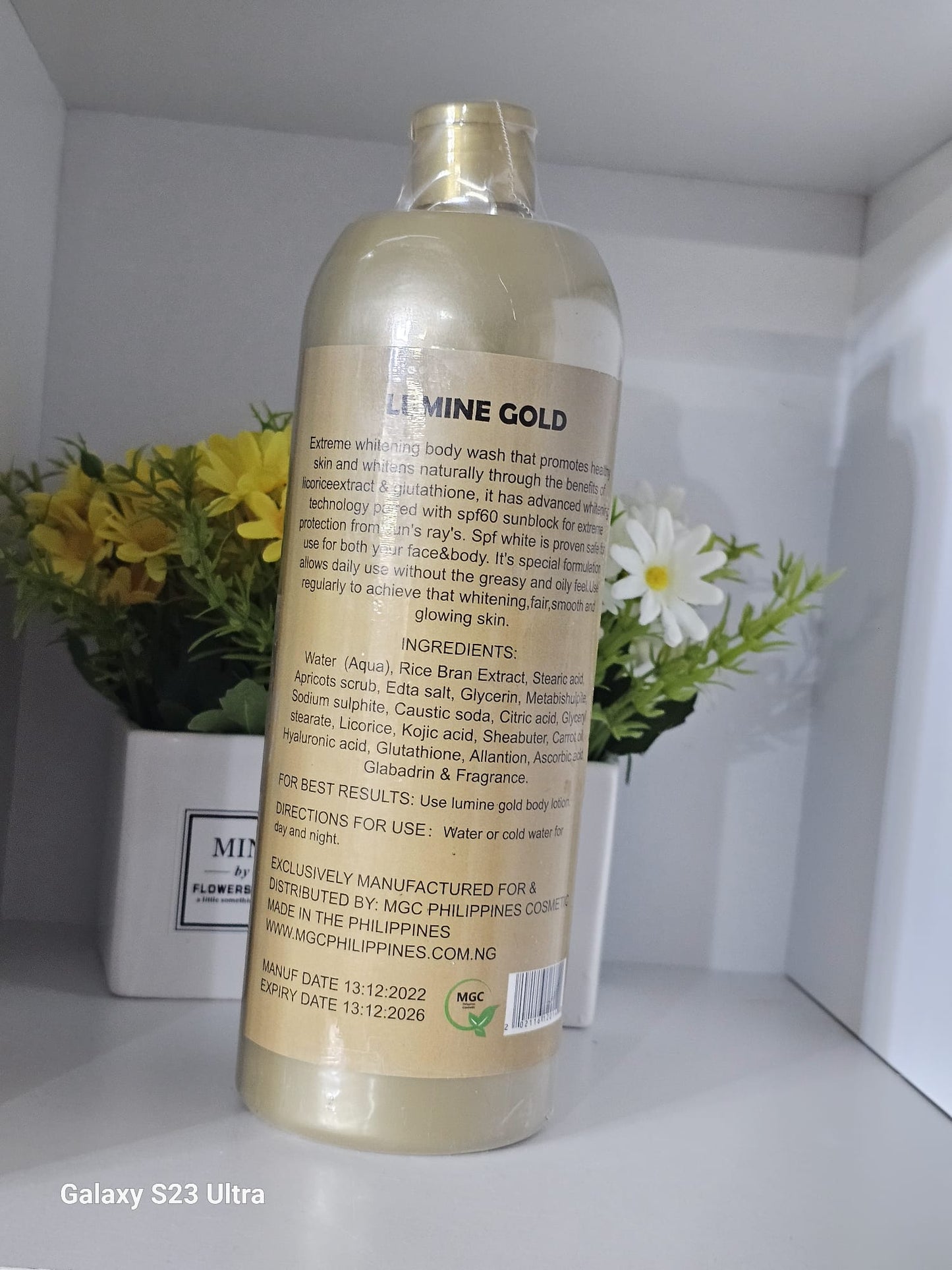 Lumine gold extra whitening & beautifying body wash 1000ml