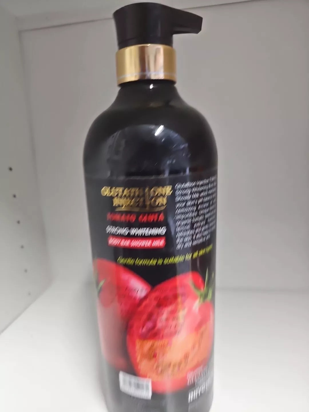 Glutathione Tomato Gluta Strong Lightening Shower Cream 1200ml