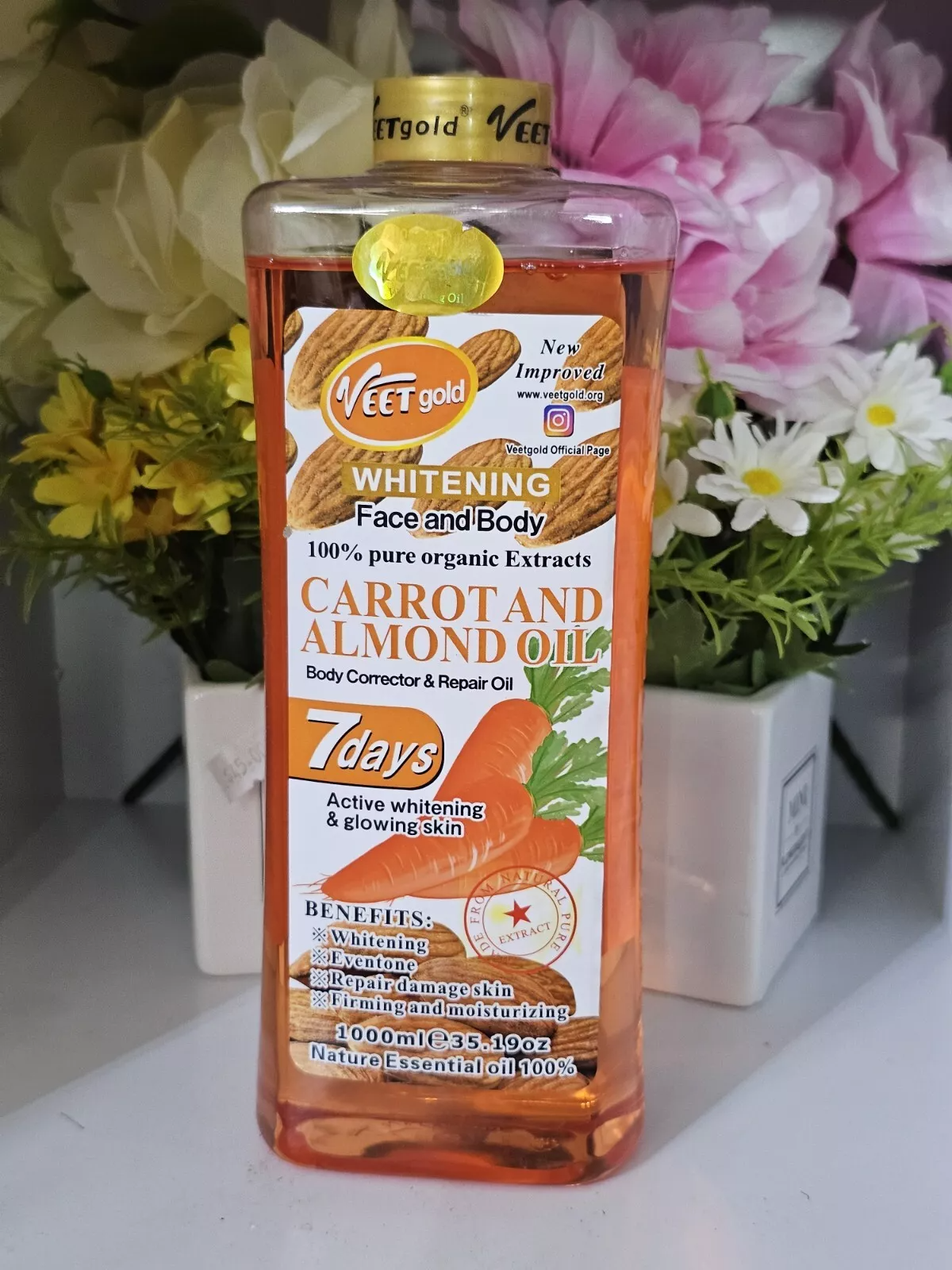 Veet Gold Whitening Face and Body Carrot and Almond Oil Spf 15. 1000ml