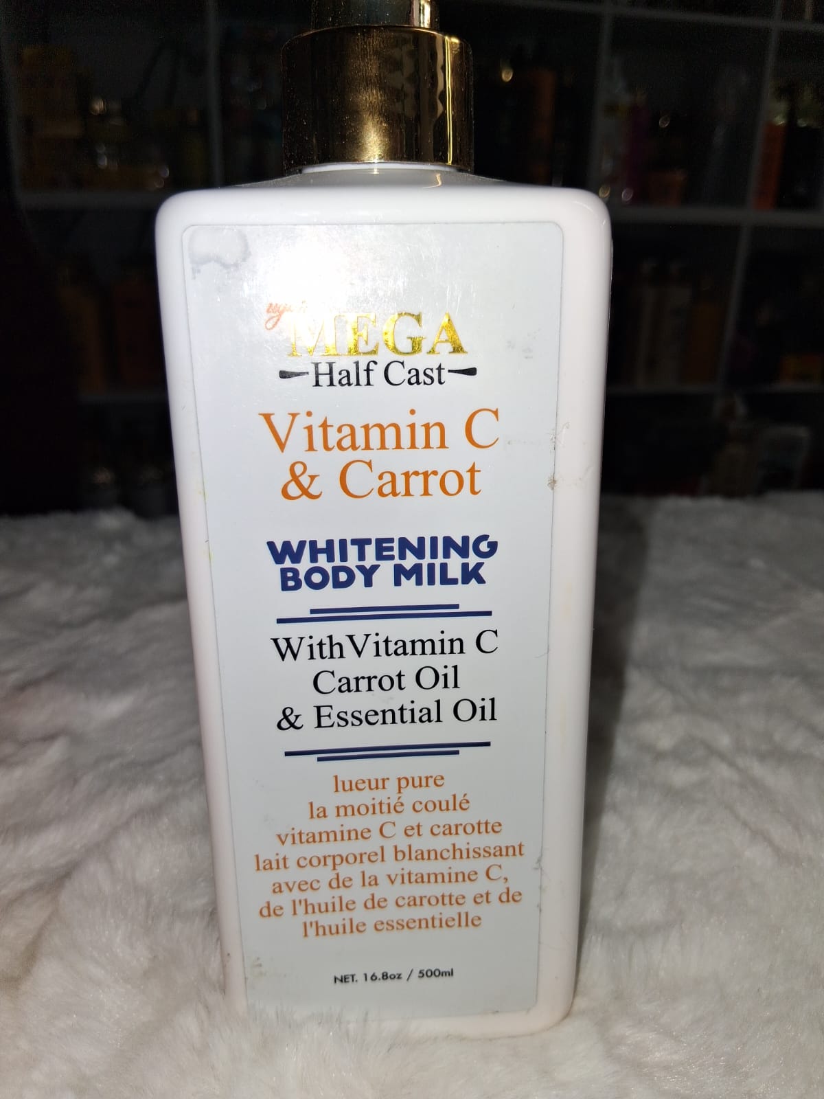 Mega half cast vitamin c & carrot whitening body milk 500ml