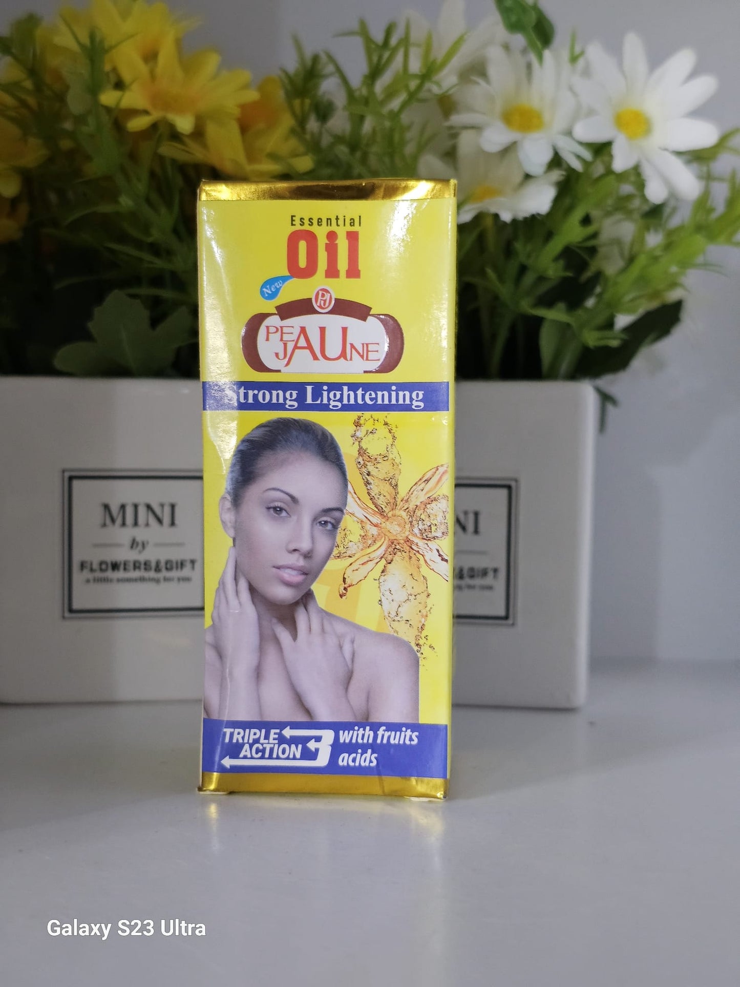 Peau jaune strong lightening oil