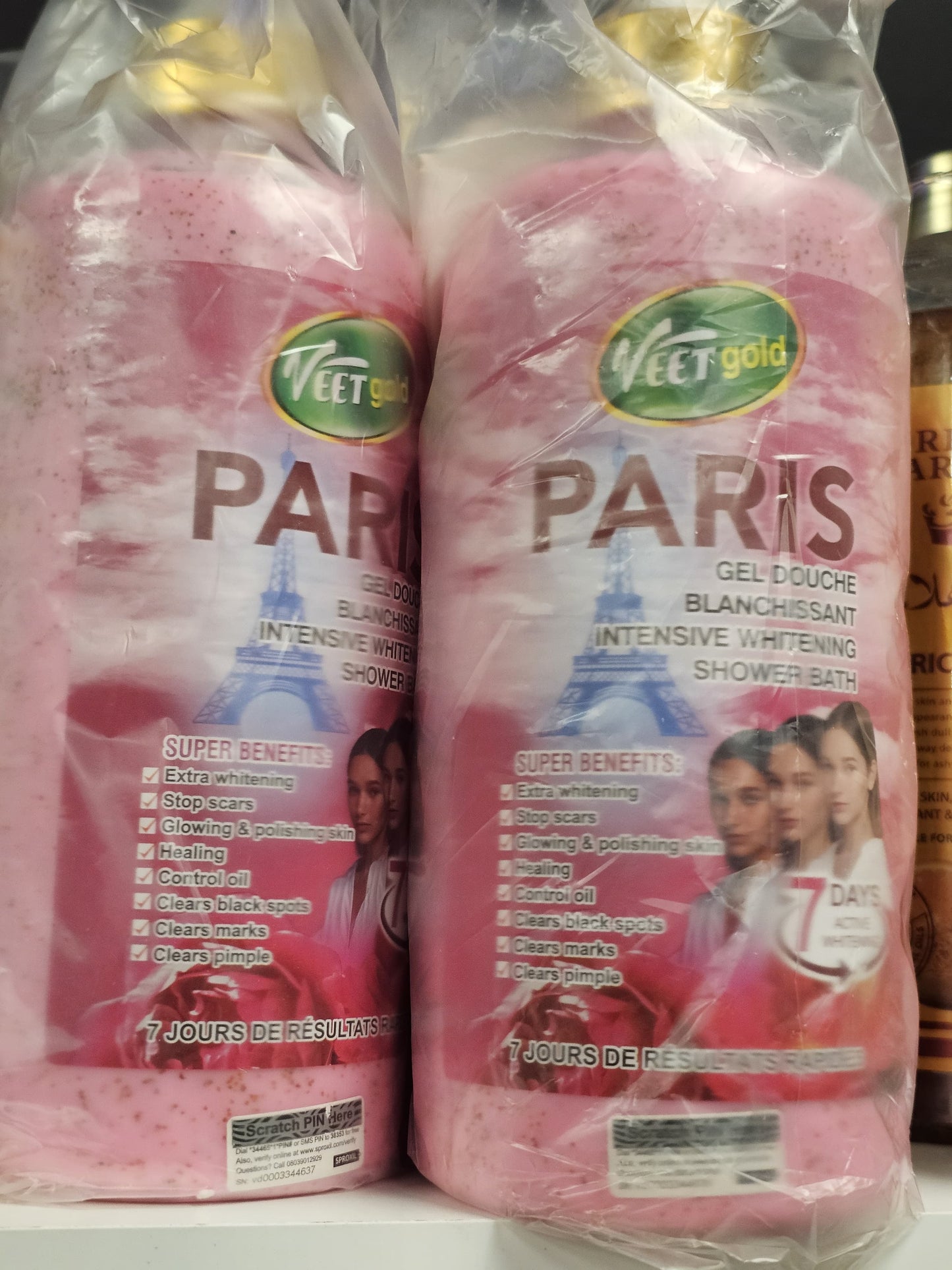 VEET Gold Paris Shower Bath