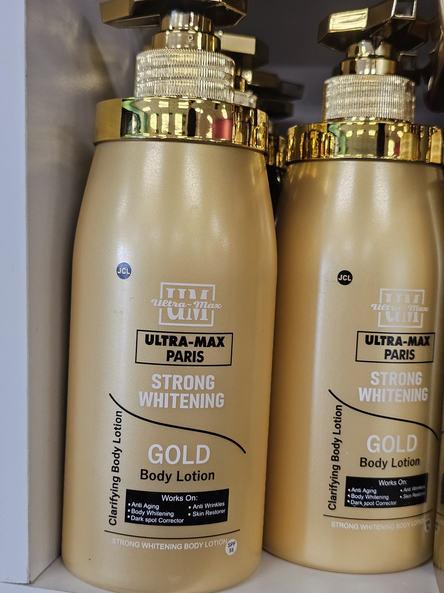 Ultra max paris clarifying gold lotion