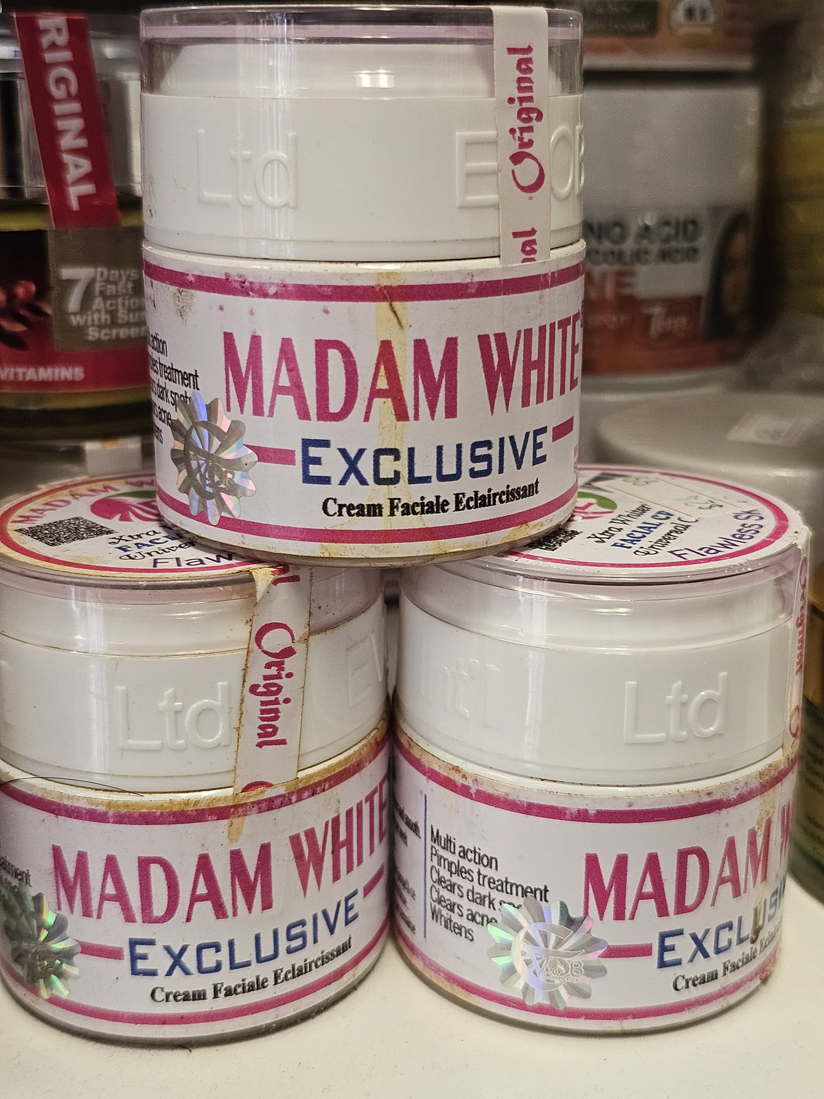 Madam white exclusive whitening facial cream